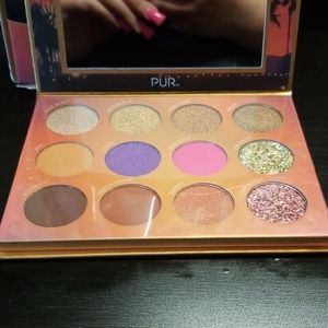 Pur Festival Eyeshadow palette